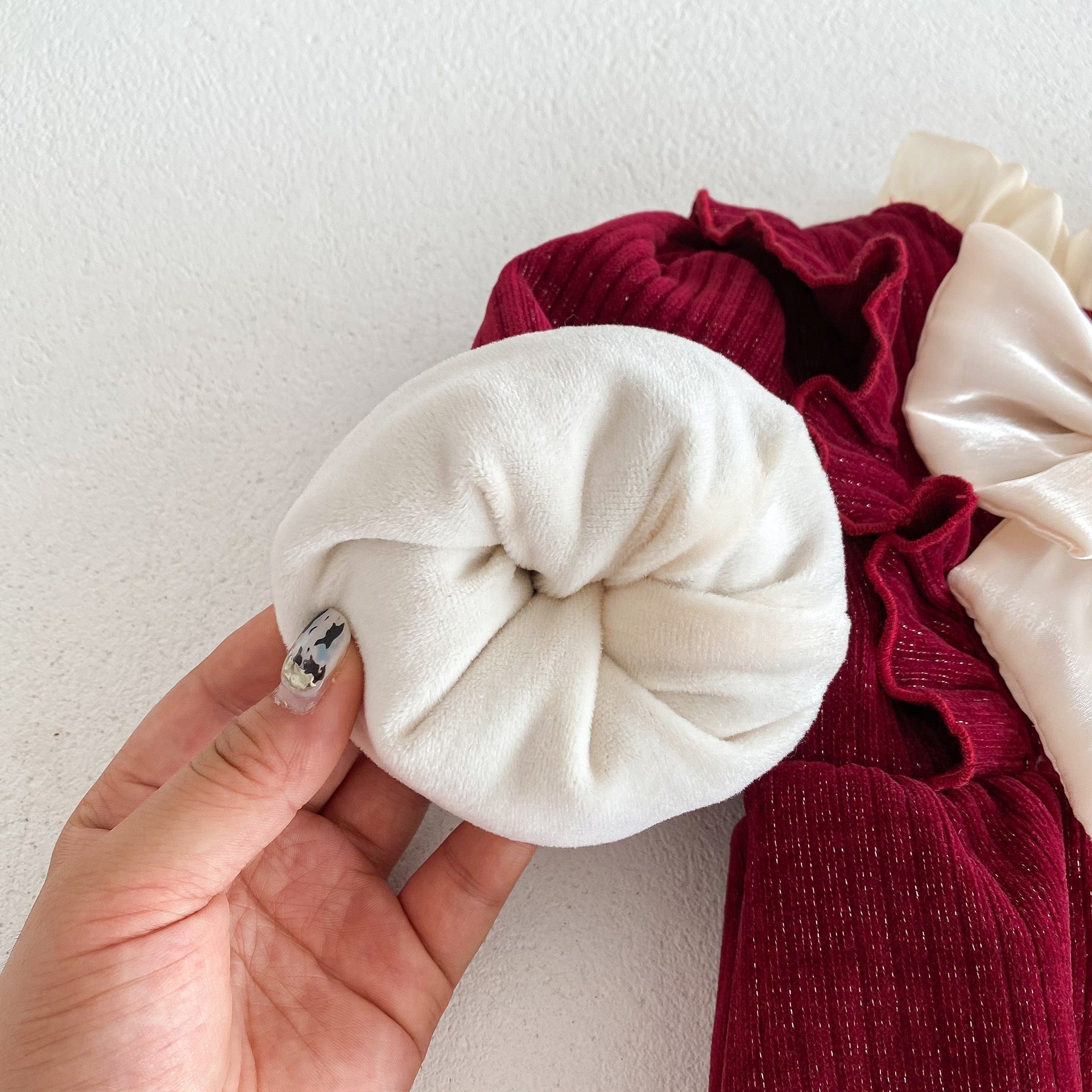 Autumn and Winter Arrival Baby Girls Long Sleeves Ruffle Neck Cozy Fleece Onesies Bodysuits-4